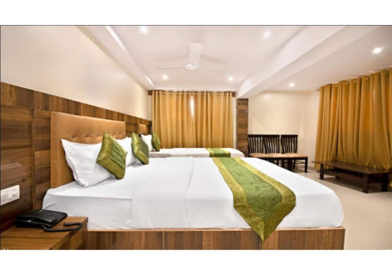 Rk Hotel-Near Grant Road Railway Station - Mumbai, Mumbai
